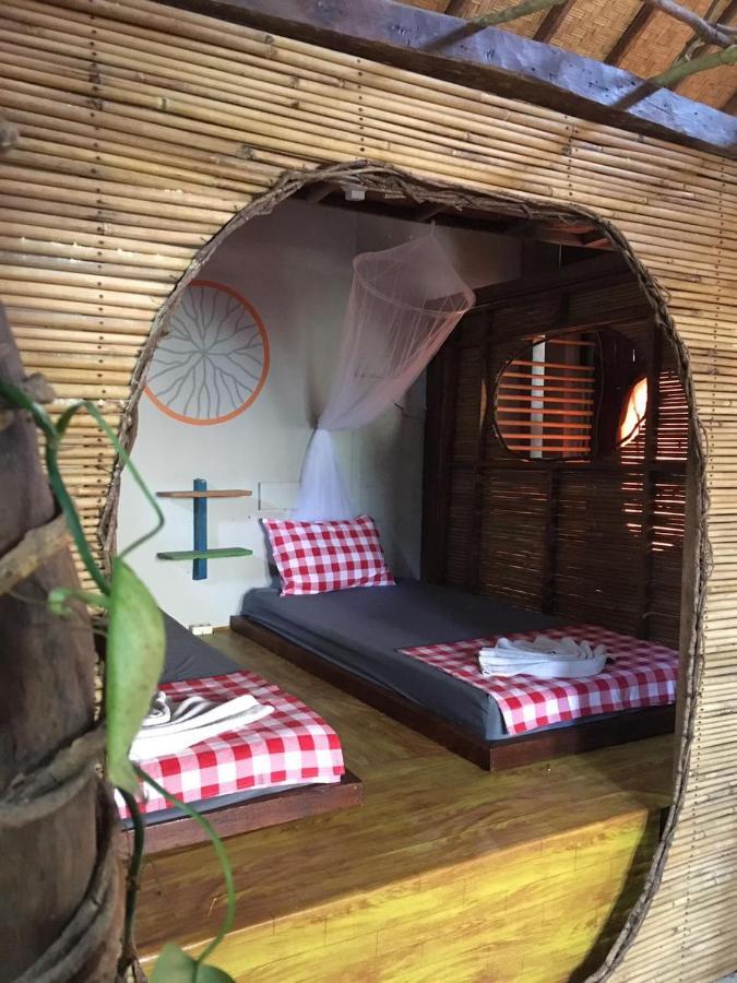 Sunrise Lodge & Lounge Singaraja  Ngoại thất bức ảnh